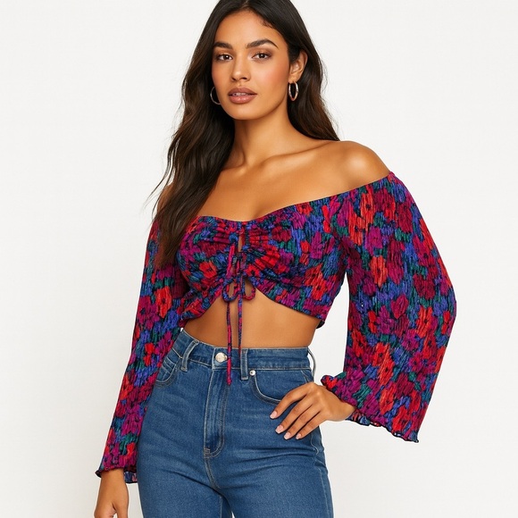 wild fable Tops - Wild Fable Floral Tie-Front Crop Top Red & Blue LongSleeve Boho Peasant Style XS